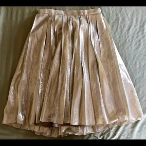 Oscar de la Renta Gold Lame Pleated Silk Skirt